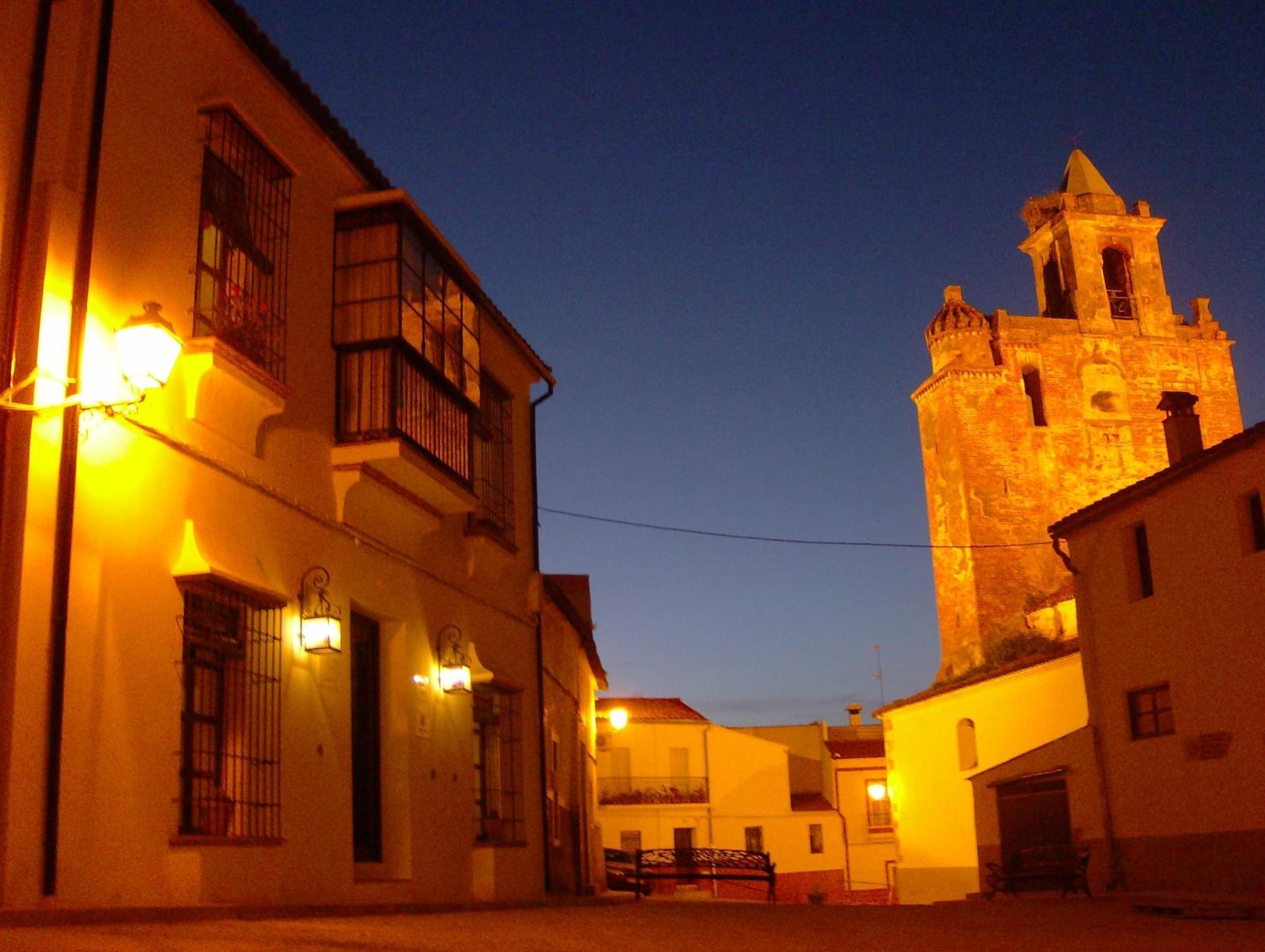 בית הארחה Alanís 	Casa Rural Y Restaurante Casa Adriano מראה חיצוני תמונה