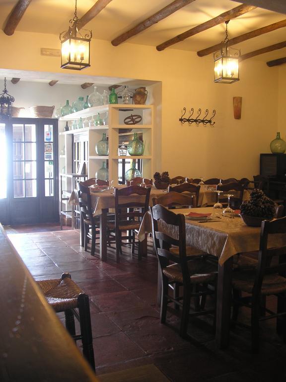 בית הארחה Alanís 	Casa Rural Y Restaurante Casa Adriano מראה חיצוני תמונה